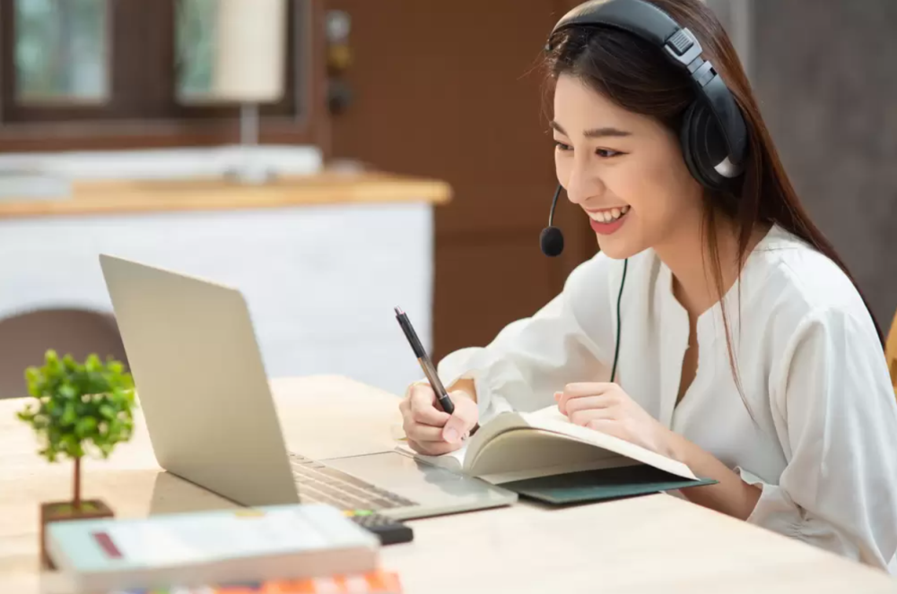 Super Cambridge English: Khóa học và ứng dụng hỗ trợ học tiếng anh